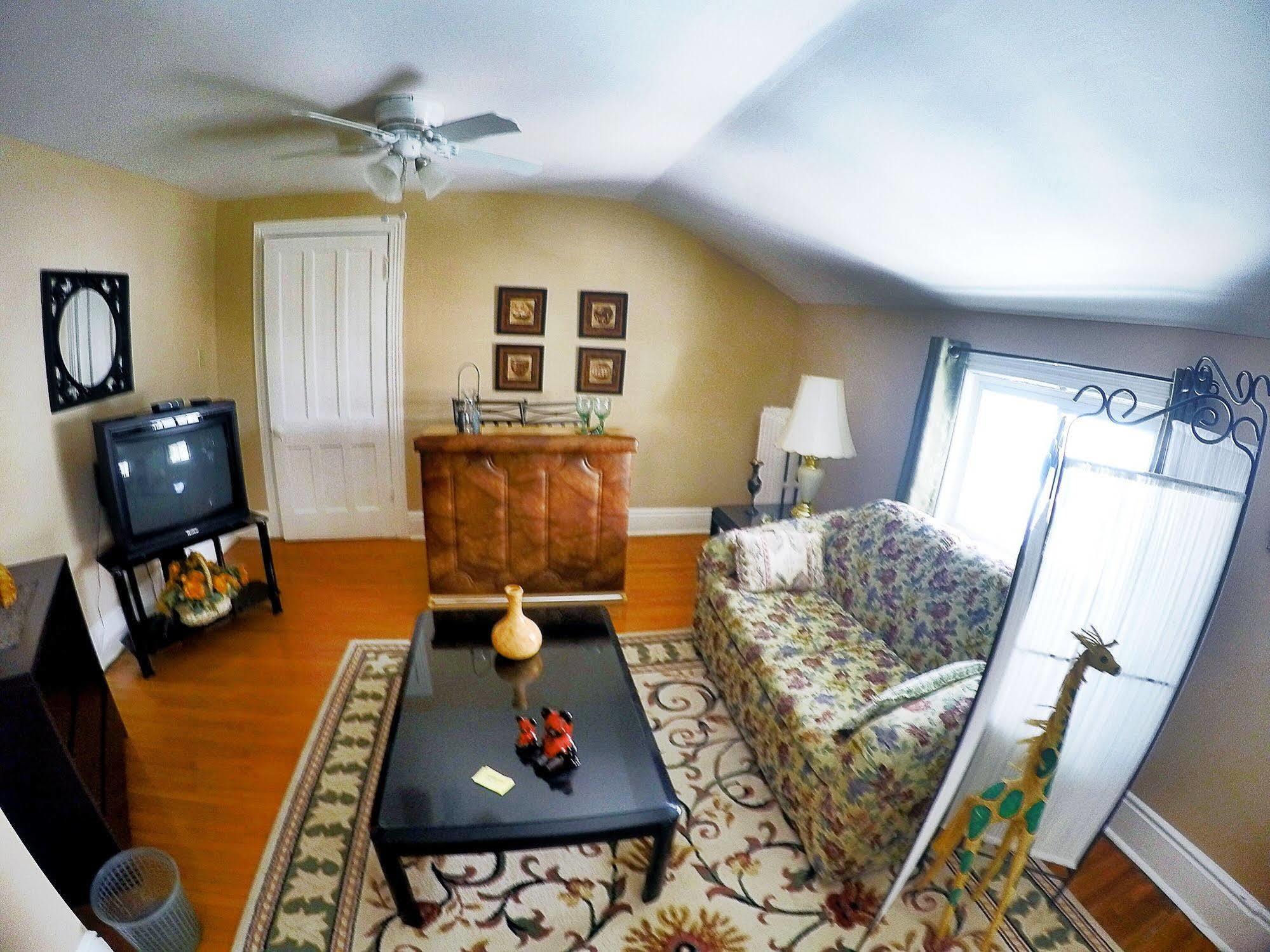 Bed & Breakfast Blue Gables