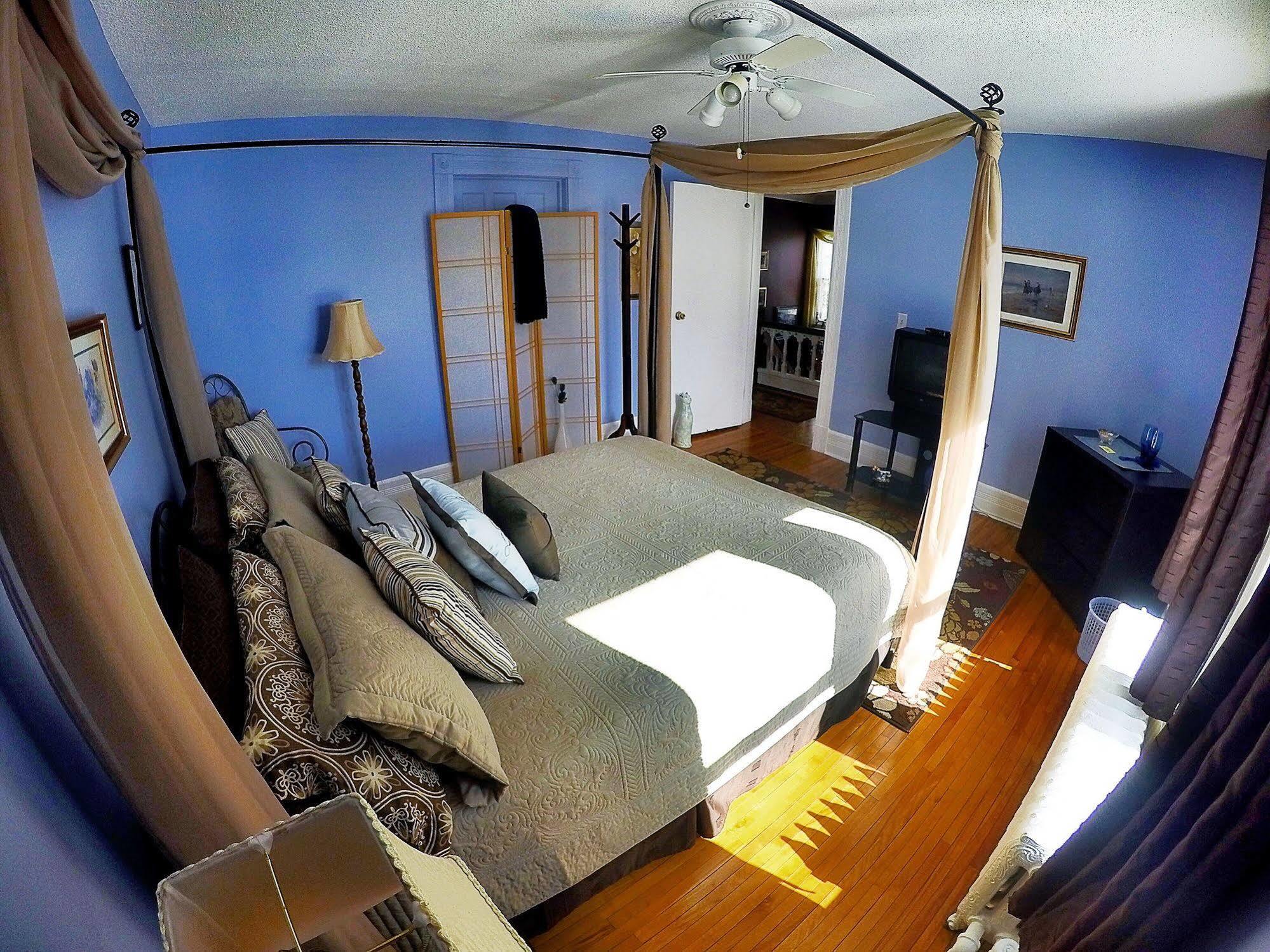 Blue Gables Bed & Breakfast