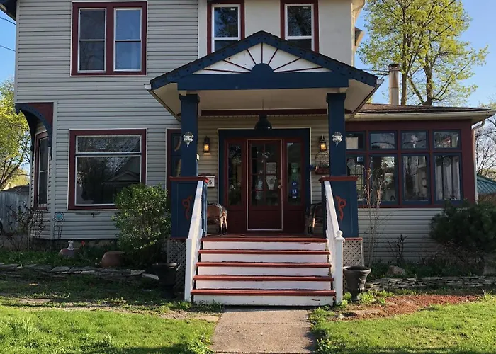 Blue Gables Bed And Breakfast