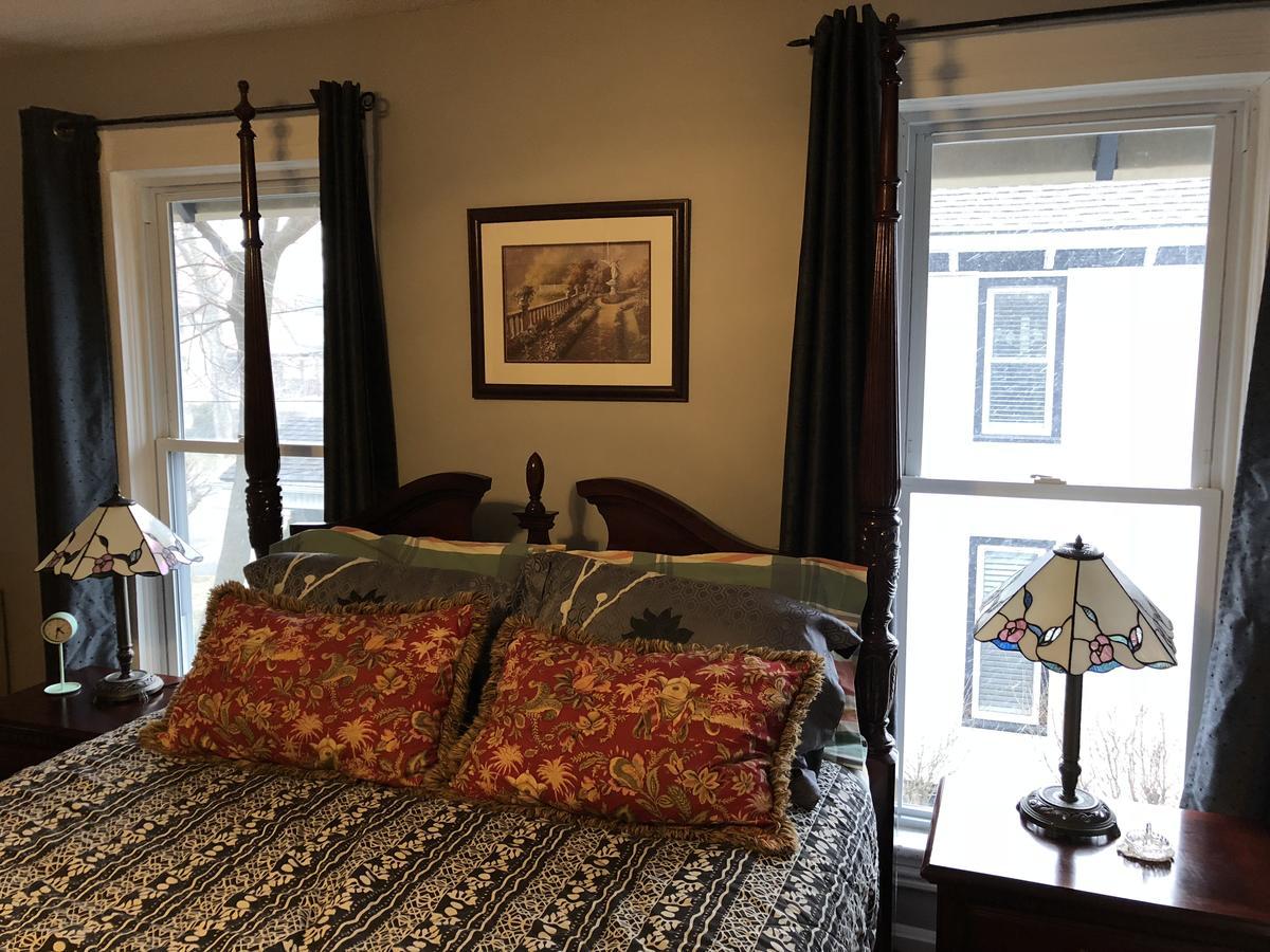 Bed & Breakfast Blue Gables 3*