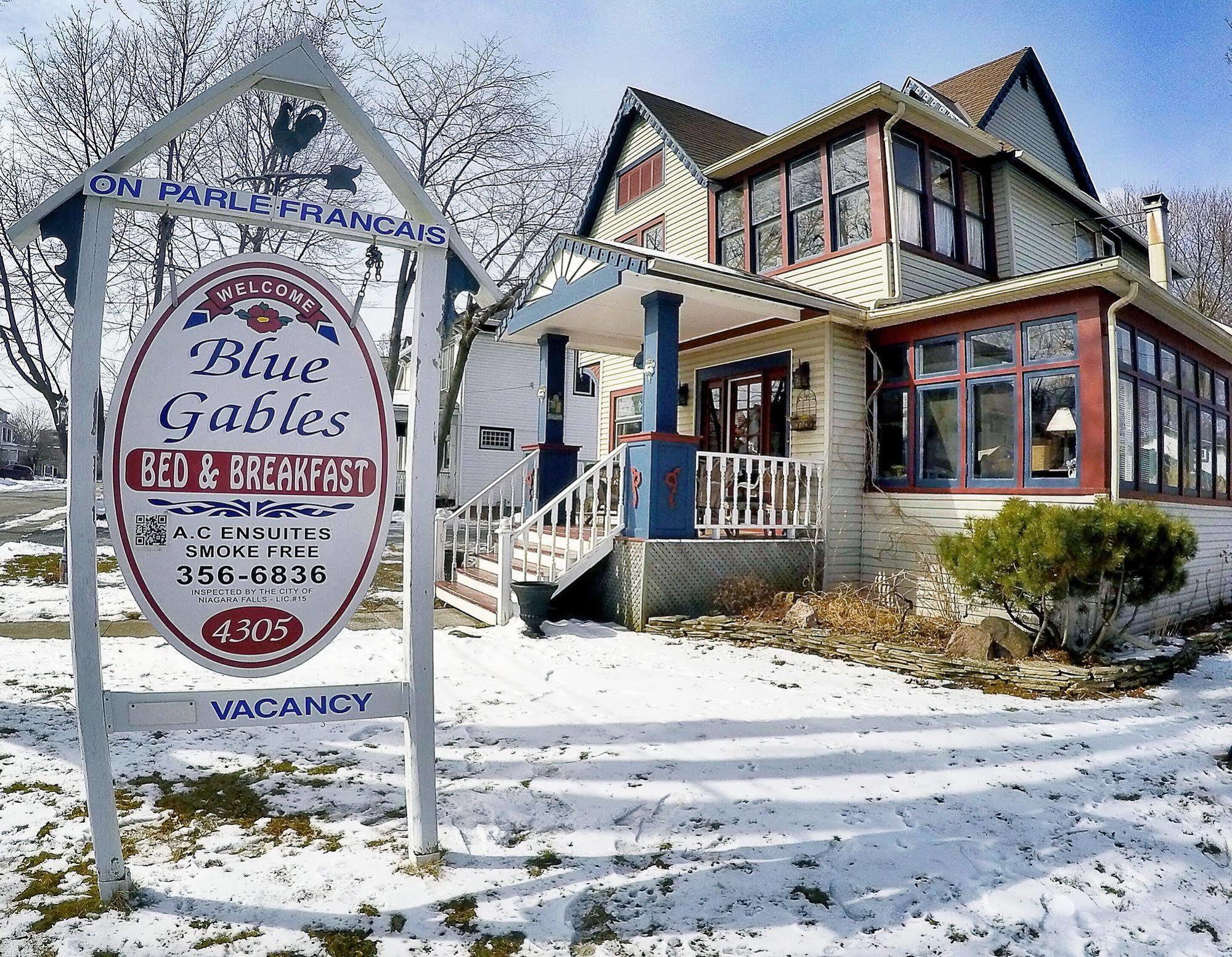 Blue Gables Bed & Breakfast Niagara Falls